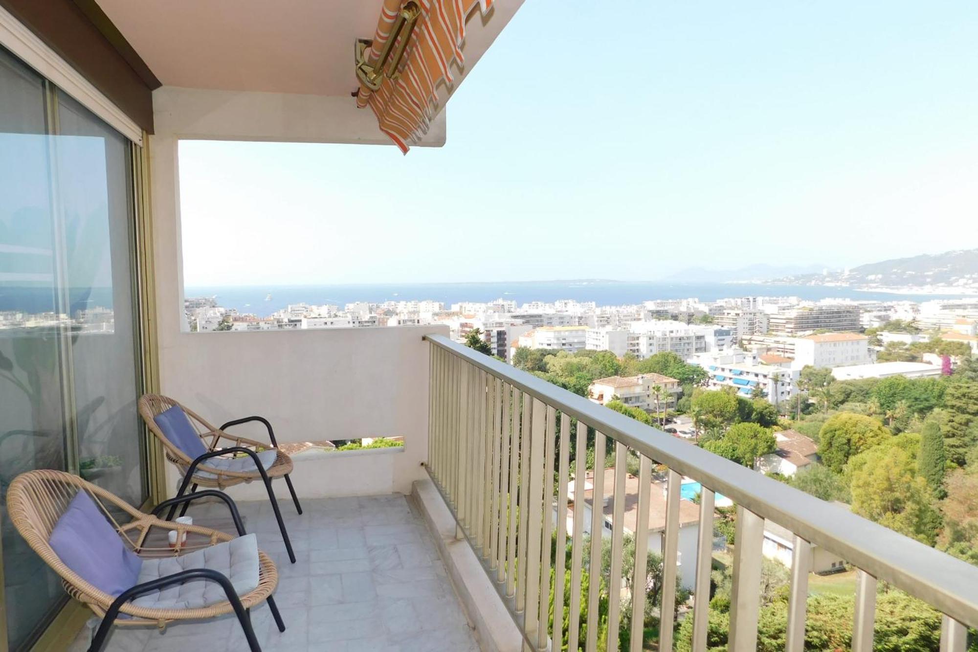 Charming T2 Eden Park With Swimming Pool Private Parking Appartement Juan-les-Pins Buitenkant foto