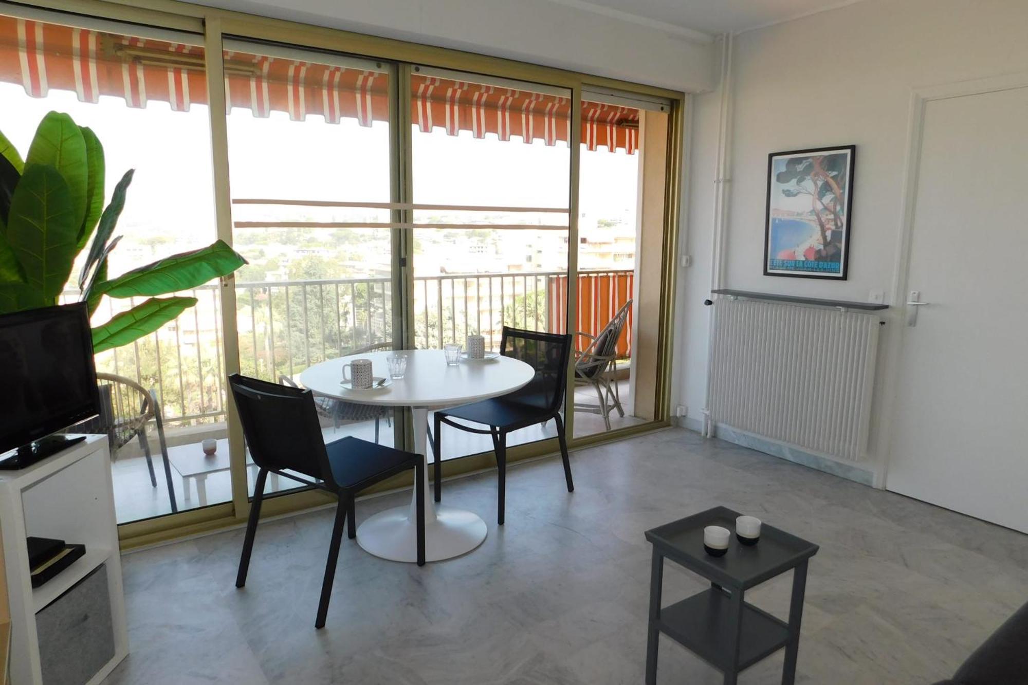 Charming T2 Eden Park With Swimming Pool Private Parking Appartement Juan-les-Pins Buitenkant foto